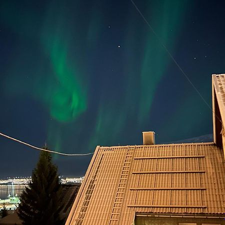 Cozy Little House In Tromso City Buitenkant foto